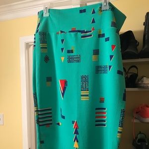 Lularoe Cassie skirt